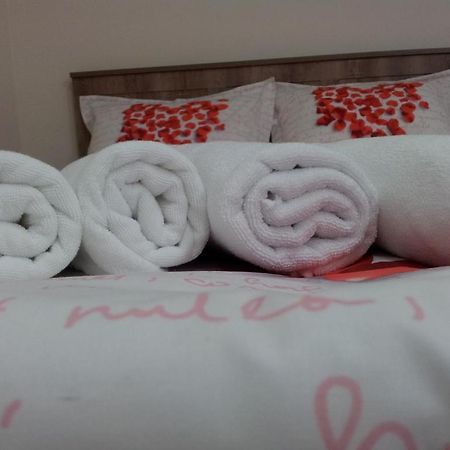Nelly Guesthouse Isztambul Szoba fotó